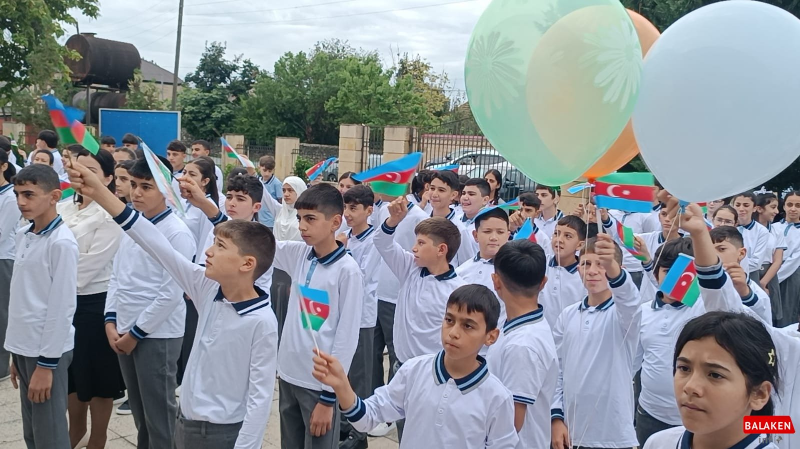 Balakən məktəblərində tədris ilinin ilk günündən FOTOREPORTAJ