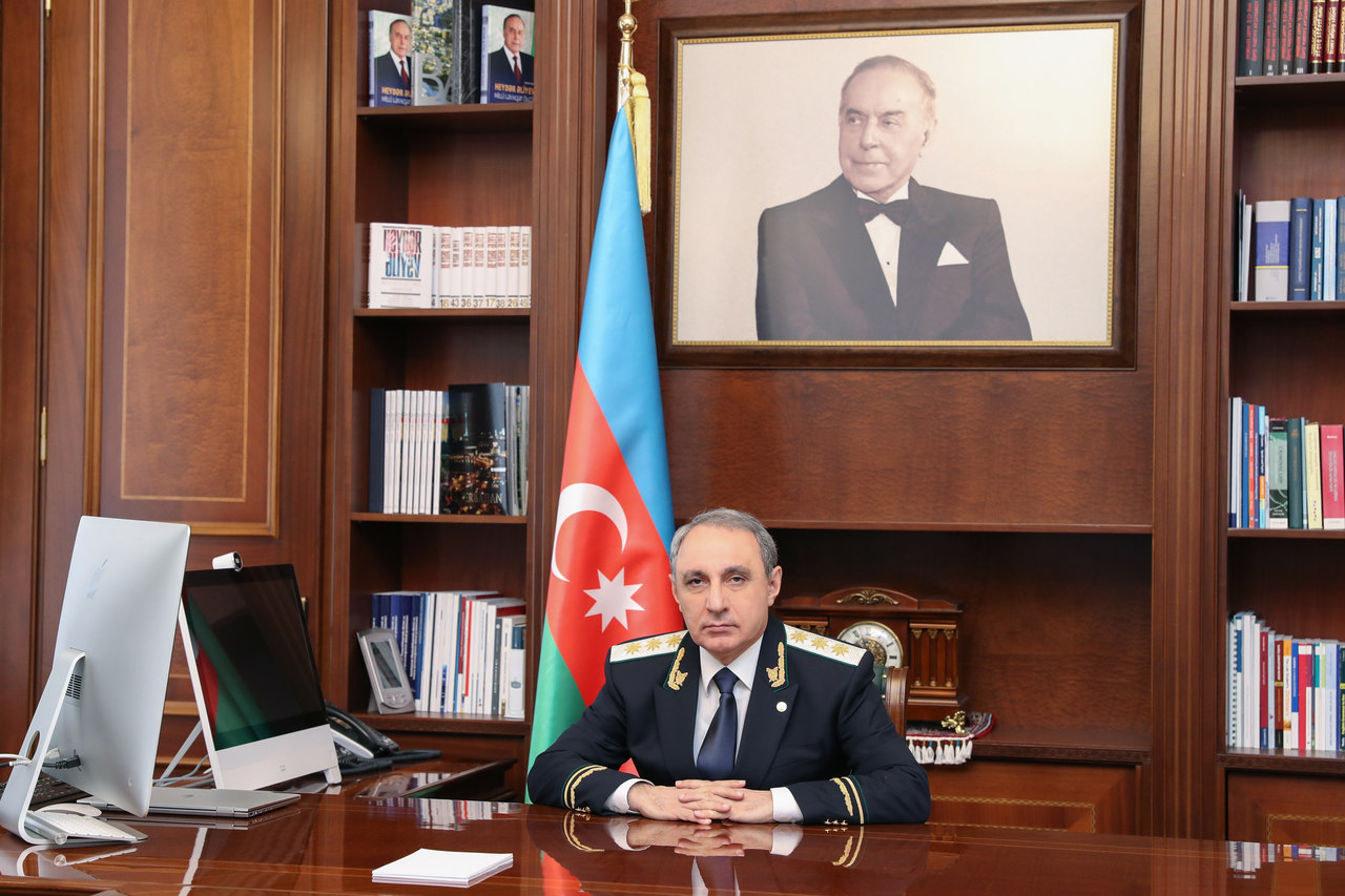 Bu gün Baş Prokuror Kamran Əliyevin doğum günüdür